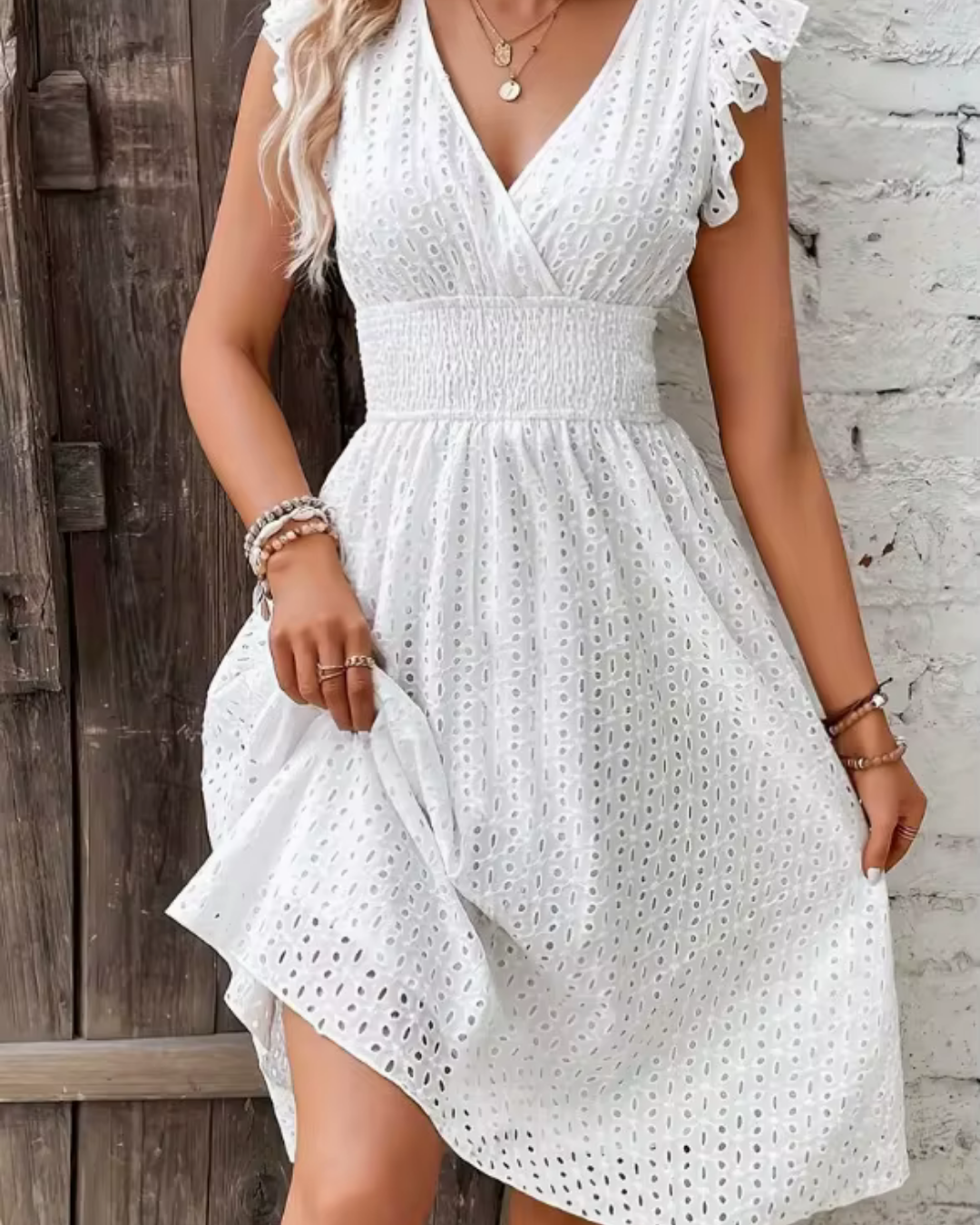 Palmira - Kleid mit Volants aus englischer Stickerei