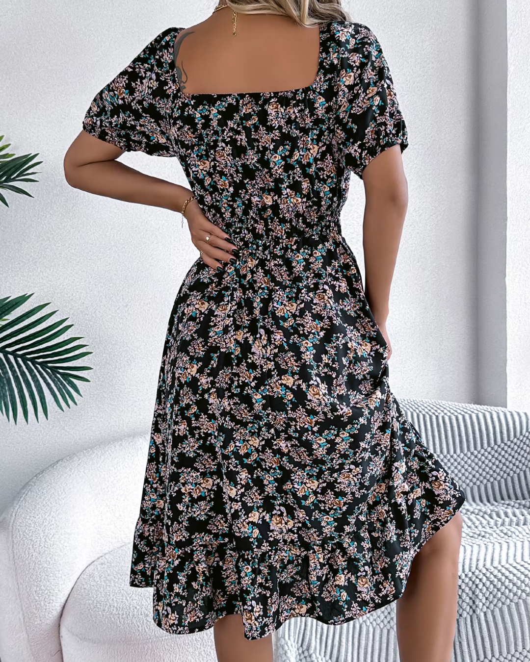Jayen - Ausladendes Blumenkleid