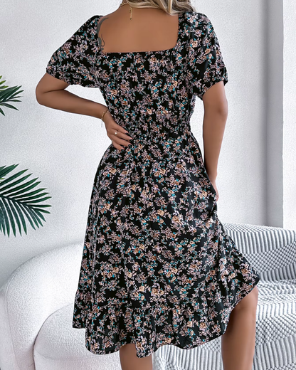 Jayen - Ausladendes Blumenkleid