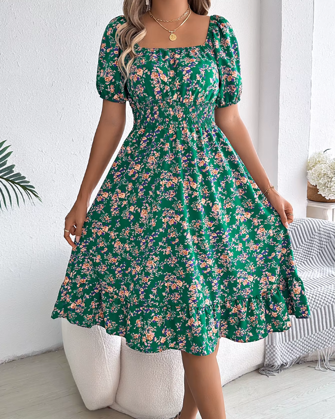 Jayen - Ausladendes Blumenkleid