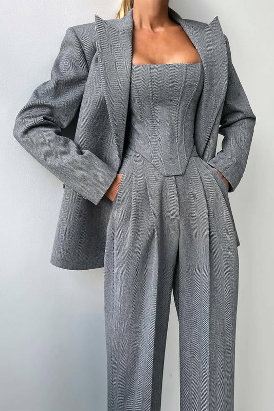Nele™ - Eleganter Damenanzug Festlich Dreiteiliges Set mit Doppelreihigem Blazer und Passender Weste-1